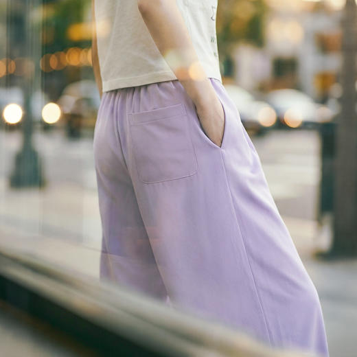 马登粉紫色轻薄款透气松紧腰显瘦垂坠感宽松直筒休闲长裤子女士夏 商品图3