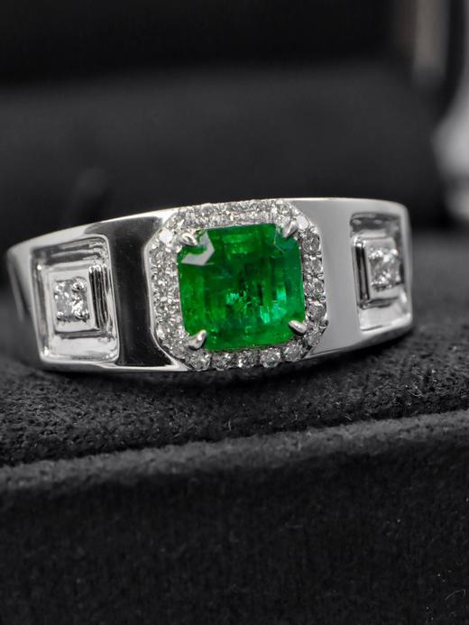 1.1克拉祖母绿戒指 商品图3