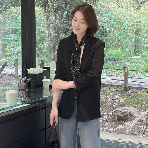 火桐hooton 铂金系列 三醋酸宾霸一粒扣直筒西装 商品图2