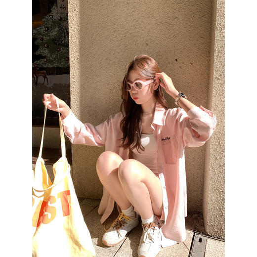 <曾小咸推荐>4.5现货秒杀 ！微信超特价！韩系纯色衬衫 日常169.99 立减90 秒杀79.99！！ 短裤 日常149.99 立减100 秒杀49.99！！ 商品图4