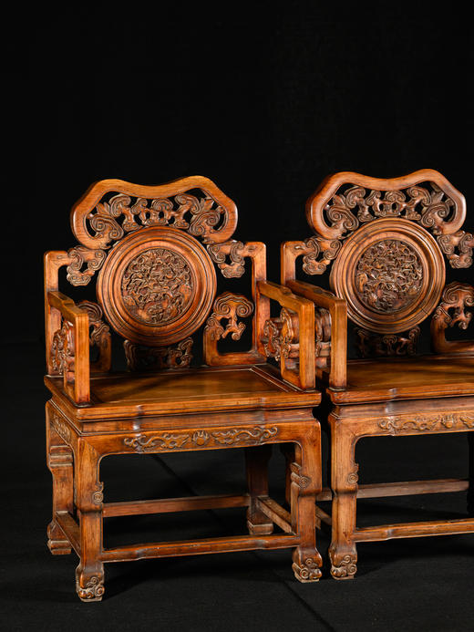 清	榉木透雕灵芝纹扶手椅（一对） 商品图1