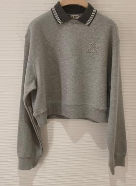 女款拼接有领卫衣hu017