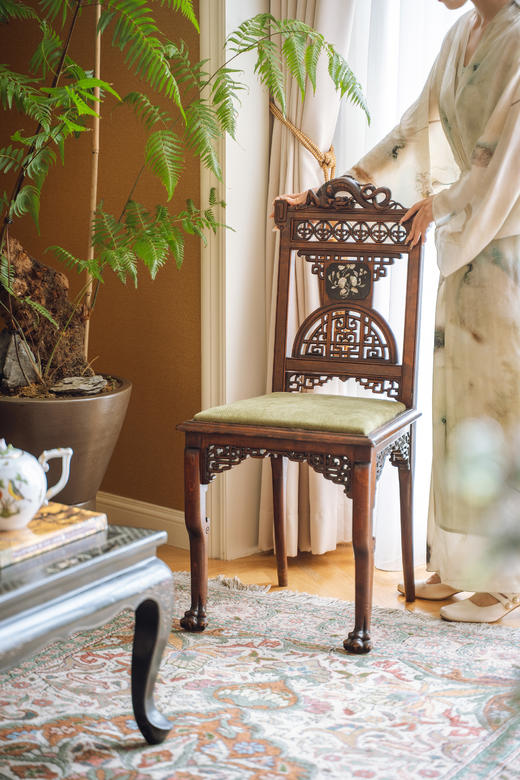 独角鹿西洋古董19世纪末20世纪初法国出品VIARDOT东方风格蟠龙回纹硬木精雕及镂雕装饰花叶主题螺钿镶嵌绿色绒布面沙发座椅三件套 商品图7