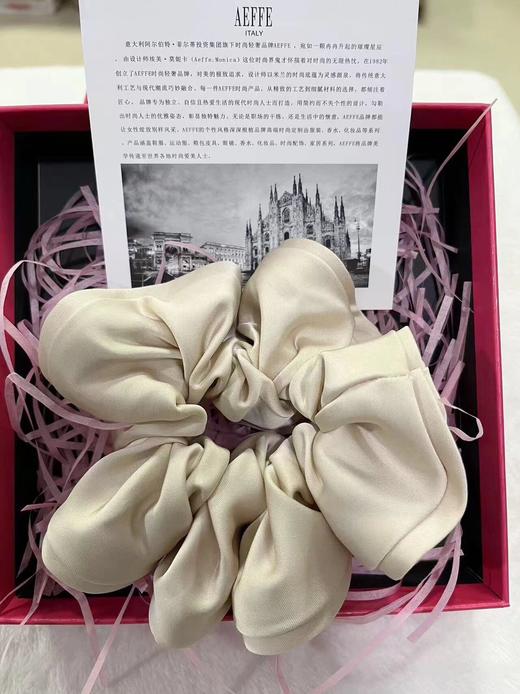 露思同款，品质很好，缎面大肠发圈带礼盒  26Y04018- 商品图5