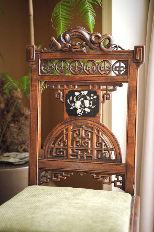 独角鹿西洋古董19世纪末20世纪初法国出品VIARDOT东方风格蟠龙回纹硬木精雕及镂雕装饰花叶主题螺钿镶嵌绿色绒布面沙发座椅三件套 商品图8