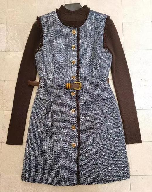 【门店同款】ENJOY冬季琥珀排扣小香群套装 167695537 商品图0