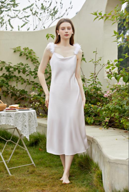 【满2件/99元】【秀黛】女羽毛吊带裙女士夏季吊带睡裙家居服ML554041T【门店同款】【如遇缺货自动退款，介意勿拍】 商品图0
