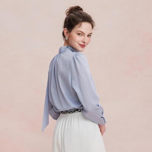 RF204斯尔丽26春夏新款一衣多穿飘带款宽松H版型可休闲可职业休闲衬衣 商品图1