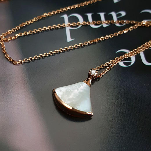 【95新】BVLGARI宝格丽DIVAS’DREAM系列350581玫瑰金单钻小号白贝母扇子项链 链长约44cm女士200326NJ03 商品图2