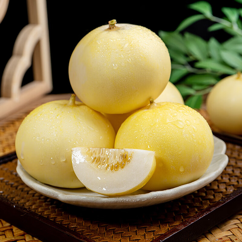 山东临沂小蜜蜂蜜罐甜瓜 净重3-4.5斤装 应季水果