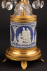 独角鹿西洋古董19世纪英国Wedgwood工坊出品铜鎏金精雕水晶垂饰蓝色浮雕陶瓷烛台一对 商品缩略图8