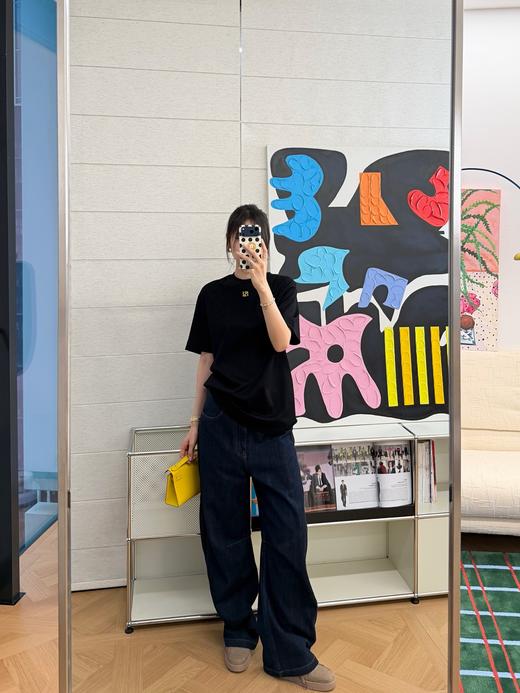 芬迪 新款经典刺绣短袖T恤 商品图3