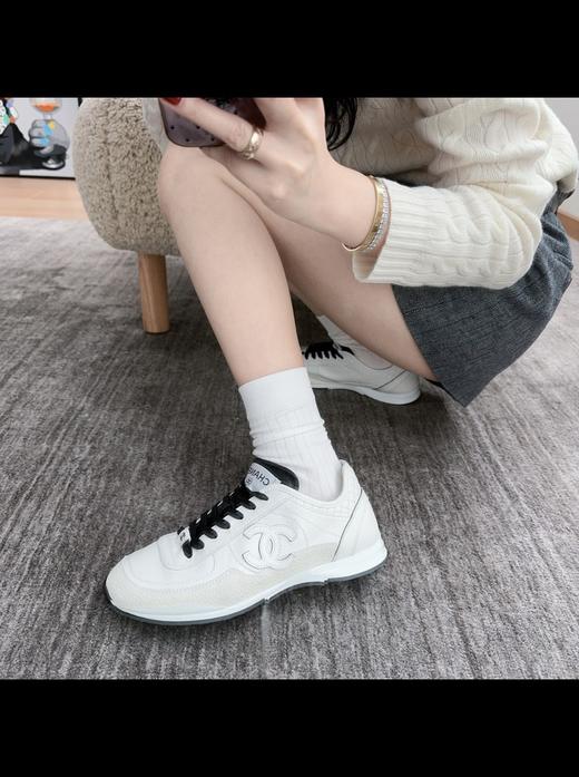 香奈儿 新款徽标黑白熊猫拼色德训休闲鞋 商品图7