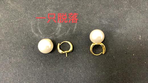 N391X8019U00A160 三彩 【2024年】简约仿珍珠耳环小众设计感耳钉优雅通勤耳饰 商品图4