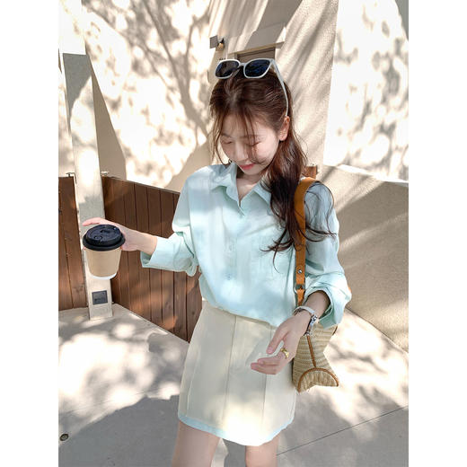 <曾小咸推荐>4.5现货秒杀 ！微信超特价！韩系薄款长袖衬衫 日常199.99 立减110 秒杀89.99！！ 商品图1