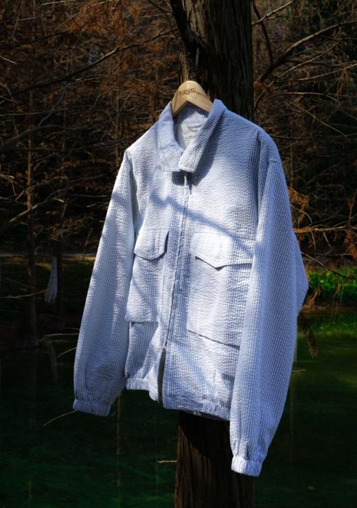 SUPERTOFU(SPTF)/CMKS-SS26-J298/泡泡纱肌理感 立领双口袋 绿色条纹 拉链衬衫外套 商品图1