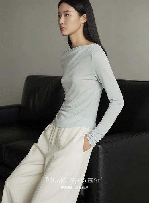 【高品质私服】【ZZ针织长袖T恤】粘纤赋予面料垂坠顺滑的质感，自带柔光纵向肌理G1694-CC【无标出货 介意慎拍】 商品图3