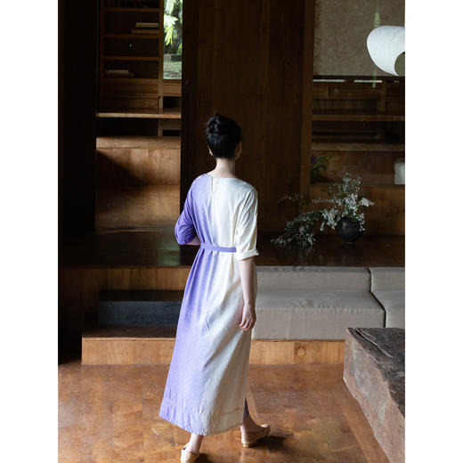 牧衣游原创 吊染手工刺绣柞蚕丝连衣裙新款宽松渐变真丝长裙 秘境 商品图3