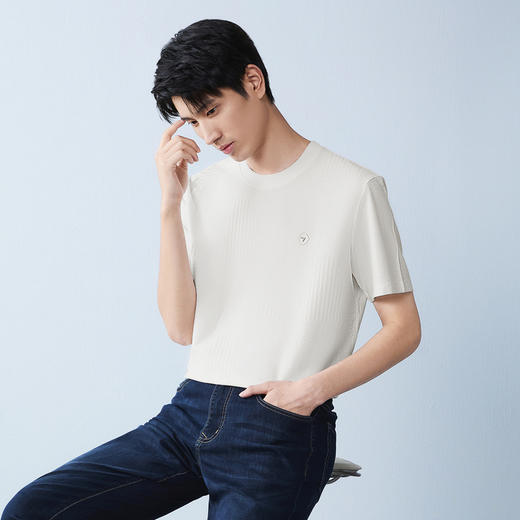 【提花T恤】柒牌短袖T恤2026年夏季新款圆领休闲上衣 130T72120 商品图1