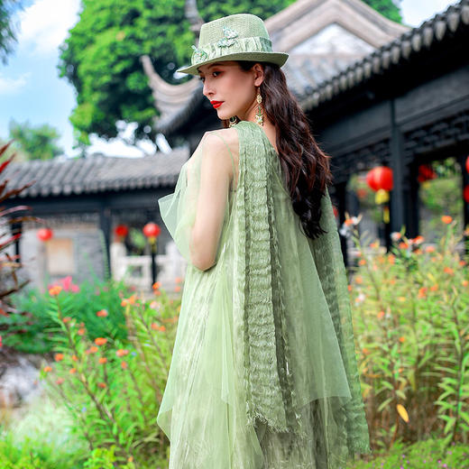 【春季新品】碧影叠纱民族风炒色两件套连衣裙 | 预售15天 商品图1