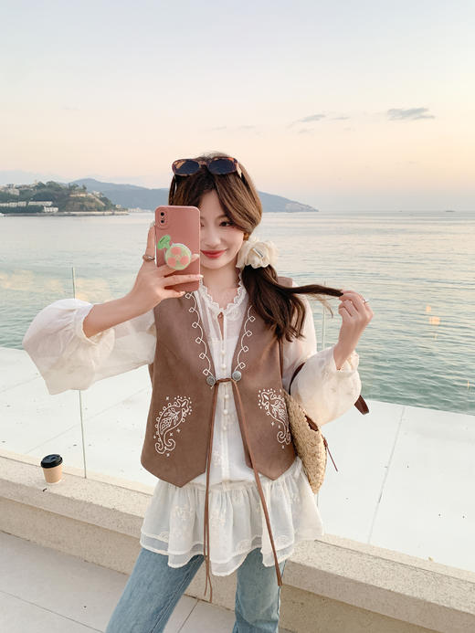 <曾小咸推荐>4.4现货秒杀 ！微信超特价！重工蕾丝刺绣衫 日常239.99 立减140 秒杀99.99！！民族风复古马甲 日常229.99 立减130 秒杀99.99！！ 商品图11