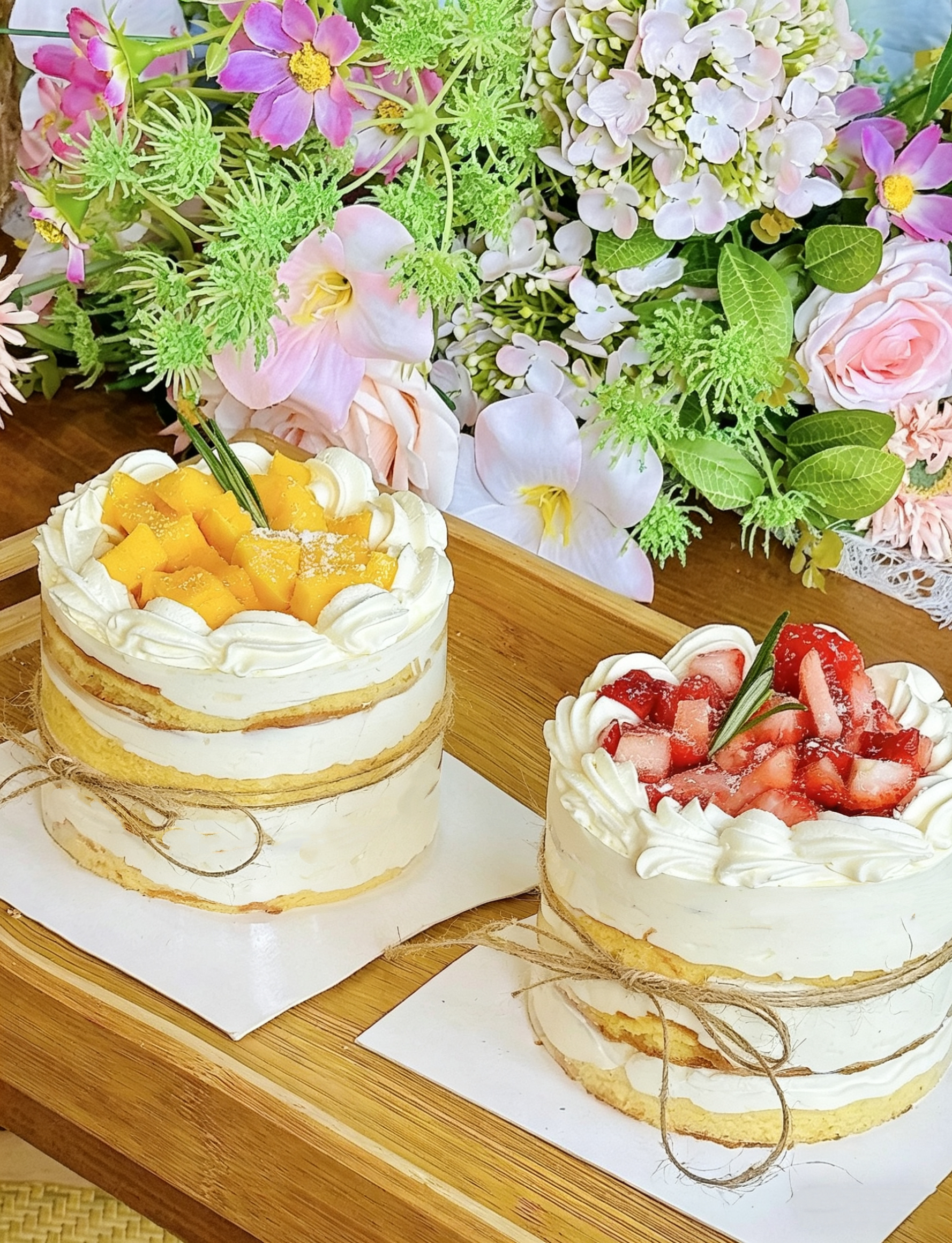 【惊喜特价】草莓芒芒水果裸蛋糕