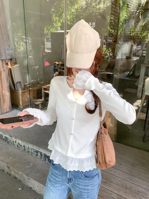 <曾小咸推荐>4.5现货秒杀 ！微信超特价！韩系花边下摆v领打底衫 日常139.99 立减80 秒杀59.99！！ 商品图7