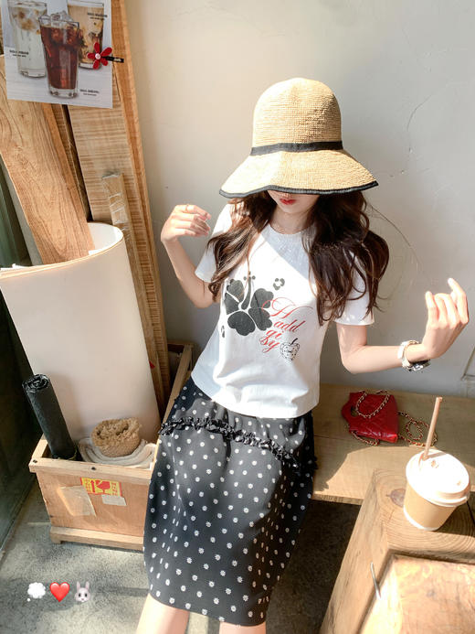 <曾小咸推荐>4.13现货秒杀 ！微信超特价！韩系印花短袖 日常109.99 立减50 秒杀59.99！！碎花半身裙  秒杀79.99！！ 商品图8