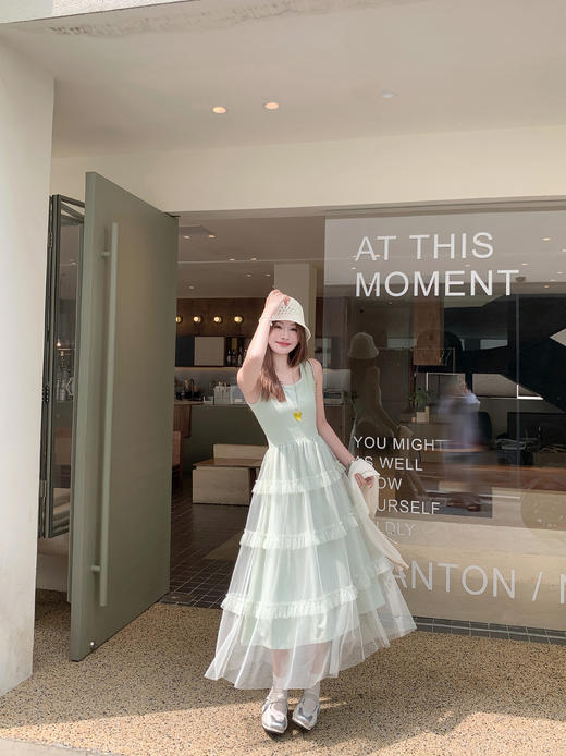 <曾小咸推荐>4.4现货秒杀 ！微信超特价！法式蕾丝边蛋糕连衣裙 日常189.99 立减100 秒杀89.99！！ 商品图12