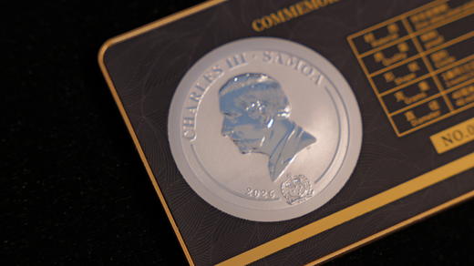 《2026熊猫币》,高精度浮雕、镜面抛光工艺，大师品鉴认证，币面细节栩栩如生， 商品图9