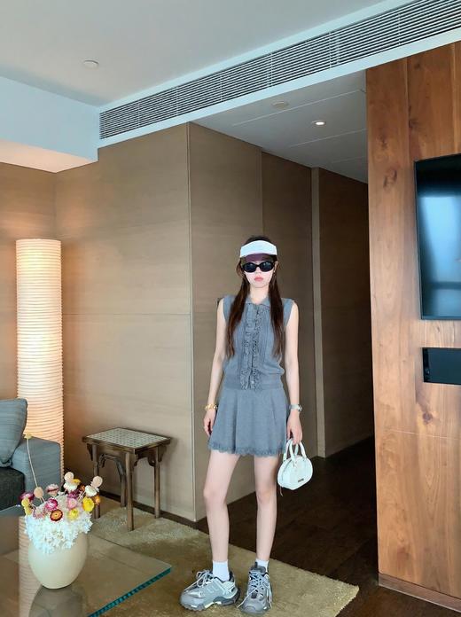 <曾小咸推荐>4.4现货秒杀 ！微信超特价！2色翻领针织背心 日常179.99 立减100 秒杀79.99！！2色花边半裙 日常139.99 立减80 秒杀59.99！！ 商品图14