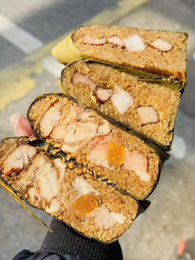 舅妈蛋黄大肉粽 每个350克以上