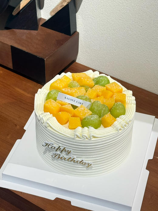 简约新鲜芒果蛋糕 商品图0
