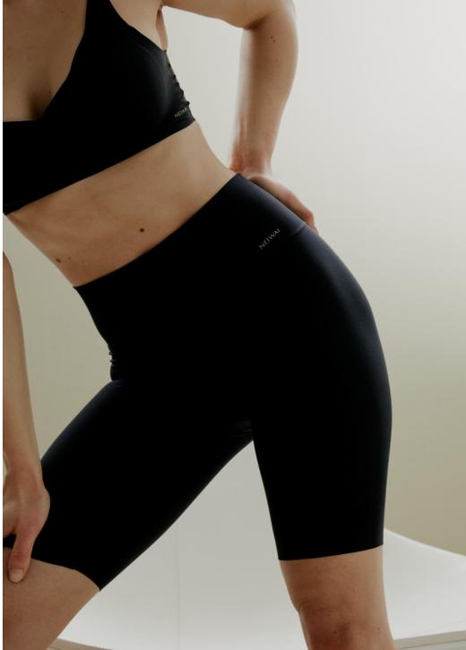 【周年庆超级爆品】B2F内外 黑松露 高腰打底短裤  无尺码 （适合80-150斤） 商品图0