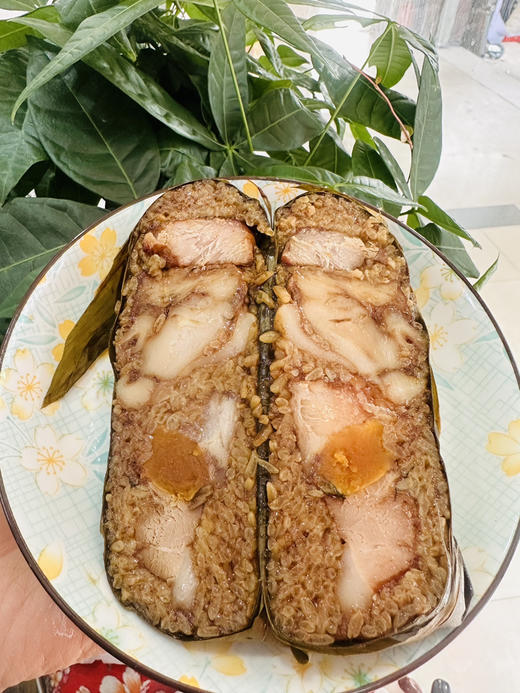 舅妈蛋黄大肉粽 每个350克以上 商品图2