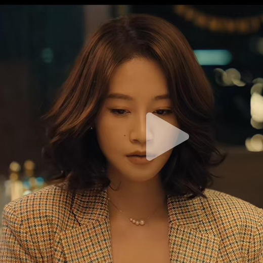 渐变微笑·akoya海水珍珠完美无瑕极光 18k金十字链 可调节尾部 商品图5