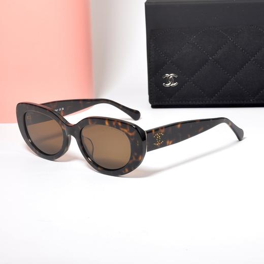 香奈儿  品牌logo设计椭圆形太阳眼镜 商品图7