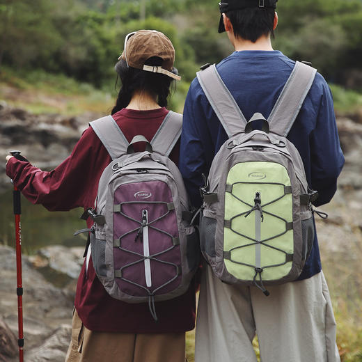 2026新款 户外登山旅行背包 情侣清新撞色休闲双肩包 轻便徒步运动骑行包 商品图1