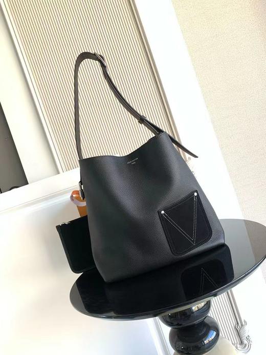 𝐕𝐞𝐫𝐬𝐨 𝐇𝐨𝐛𝐨 手袋  尺寸𝟑𝟎 𝐱 𝟑𝟑 𝐱 𝟏𝟓.𝟓 (厘米) ((长 𝐱 高 𝐱 宽) 商品图4