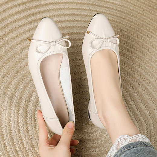 雀说 头层牛皮豆豆鞋通勤单鞋女ZJ8056 商品图2