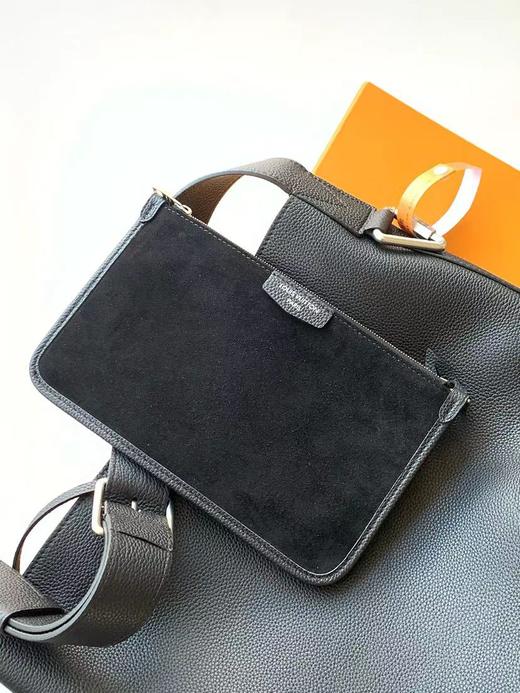 𝐕𝐞𝐫𝐬𝐨 𝐇𝐨𝐛𝐨 手袋  尺寸𝟑𝟎 𝐱 𝟑𝟑 𝐱 𝟏𝟓.𝟓 (厘米) ((长 𝐱 高 𝐱 宽) 商品图3