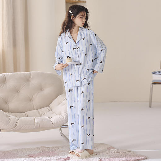 爱帝新品女士针织棉卡通印花长袖家居服(自带胸垫免穿内衣) 商品图8