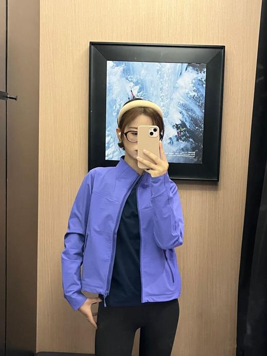 点此购买 凯乐石M8女士立领软壳防风防泼耐磨户外夹克 yw 344158 商品图4