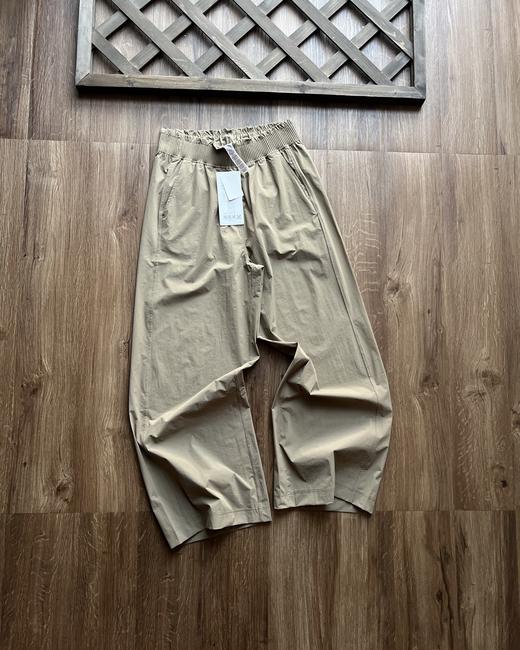 点此购买 Lululemon露露女士腰部花边褶皱运动休闲长裤 xj 344173 商品图3