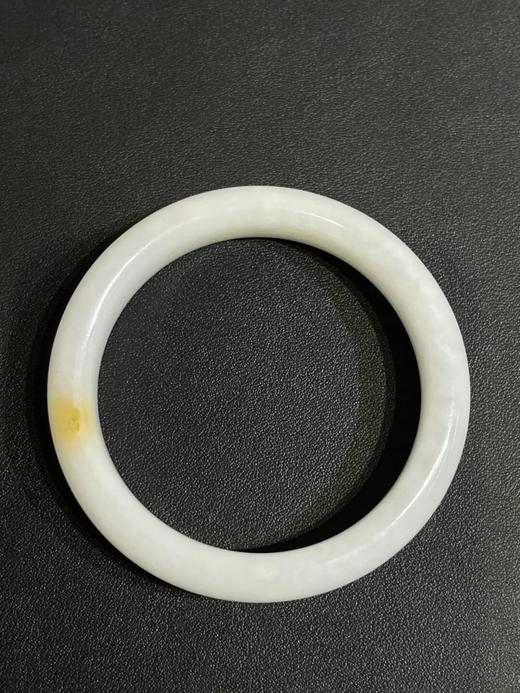 金沁白玉半圆粗条手镯，顺丰包邮 商品图1