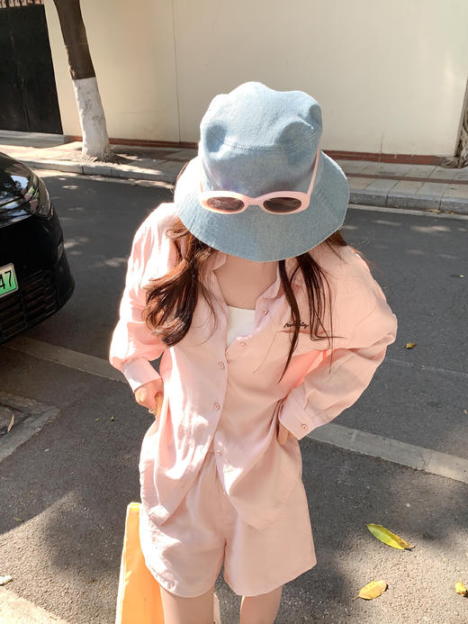 <曾小咸推荐>4.5现货秒杀 ！微信超特价！韩系纯色衬衫 日常169.99 立减90 秒杀79.99！！ 短裤 日常149.99 立减100 秒杀49.99！！ 商品图9