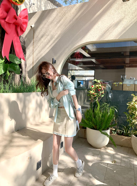 <曾小咸推荐>4.5现货秒杀 ！微信超特价！韩系薄款长袖衬衫 日常199.99 立减110 秒杀89.99！！ 商品图5