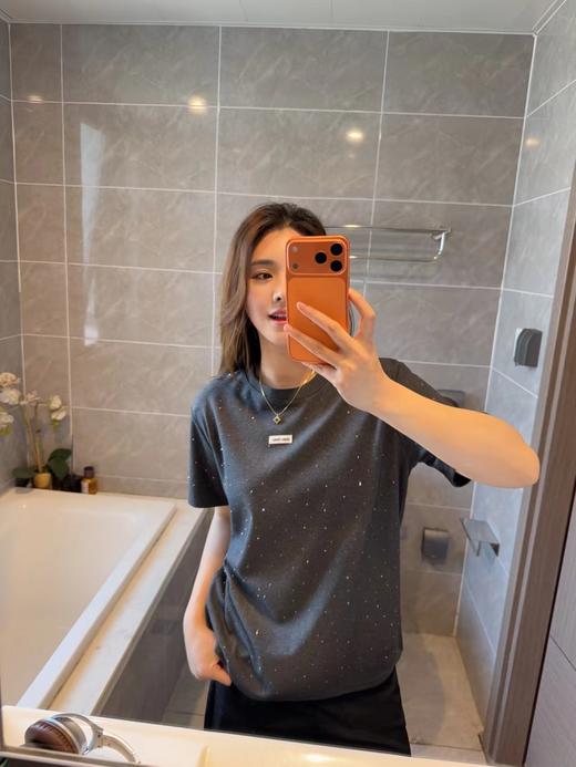 F040507日常简约休闲通勤重工烫钻圆领正肩版型短袖T恤 商品图5