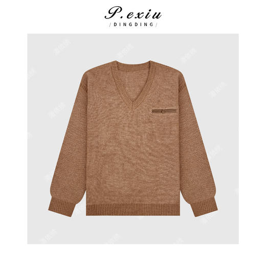 04-2潘依绣丁丁宠粉羊毛复古老钱松弛感单口袋V领长袖针织上衣Q63448 商品图0