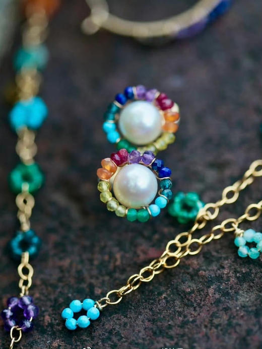 彩虹珍珠耳钉 商品图3